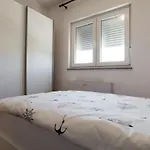 New Modern Nada With Pool Διαμέρισμα *