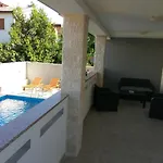 New Modern Nada With Pool Διαμέρισμα