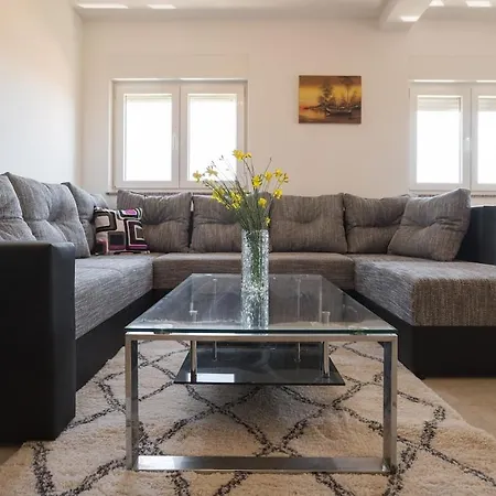 דירה New Modern Nada With Pool Valbandon