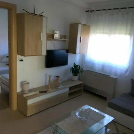 New Modern Nada With Pool *