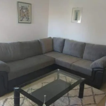 New Modern Nada With Pool Valbandon