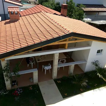 New Modern Nada With Pool Apartment Valbandon