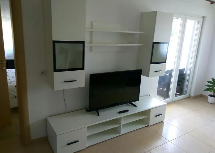 Διαμέρισμα New Modern Nada With Pool Valbandon