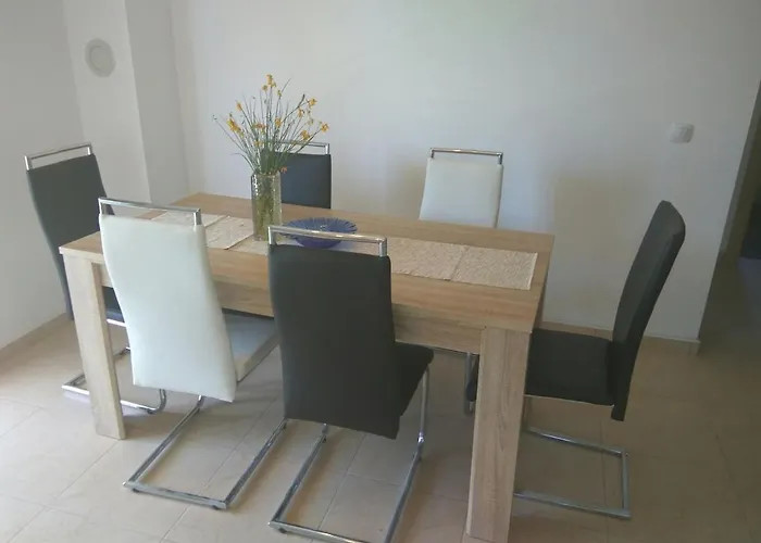 Διαμέρισμα New Modern Nada With Pool *